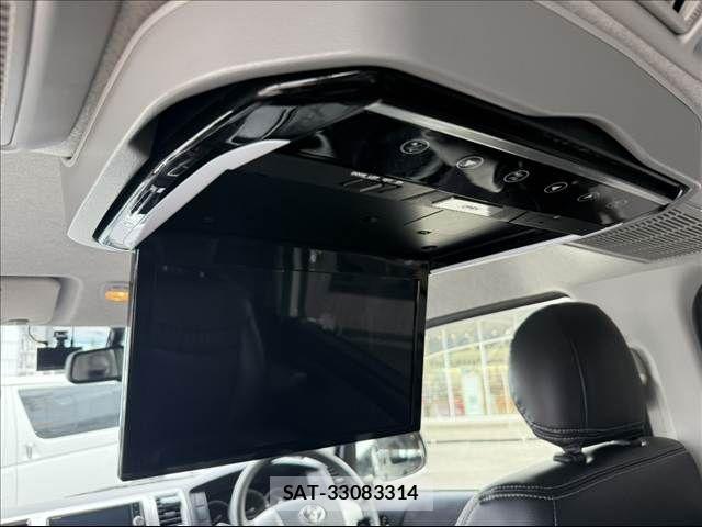 Toyota REGIUSACE VAN 2014-05 8881837-17