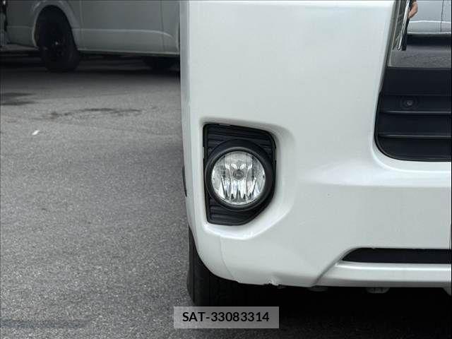 Toyota REGIUSACE VAN 2014-05 8881837-25