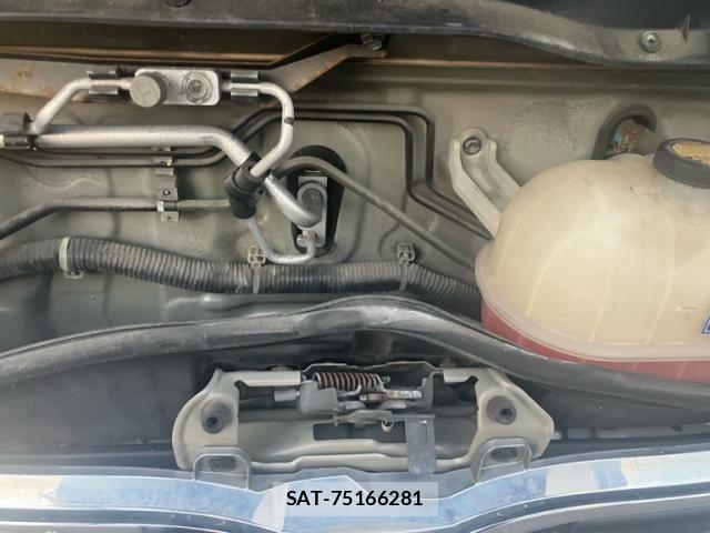 Toyota REGIUSACE VAN 2012-05 8881842-15