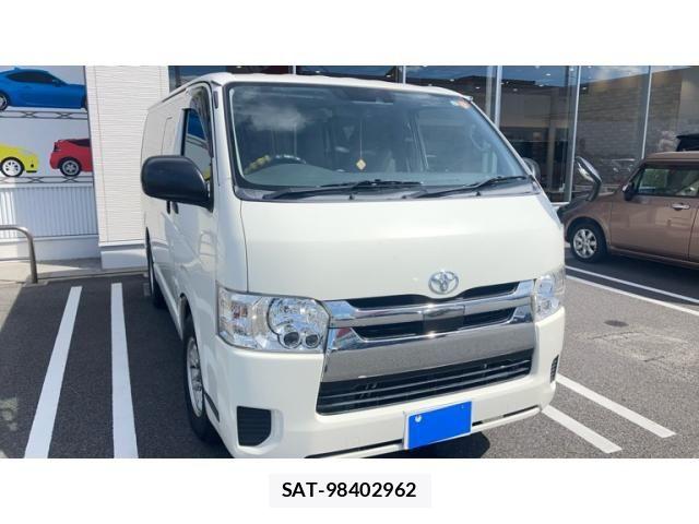 Toyota REGIUSACE VAN 2017-12 8881840-1