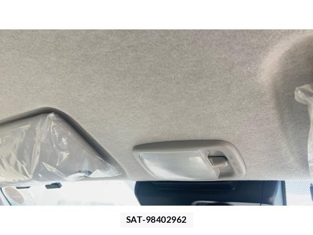 Toyota REGIUSACE VAN 2017-12 8881840-19