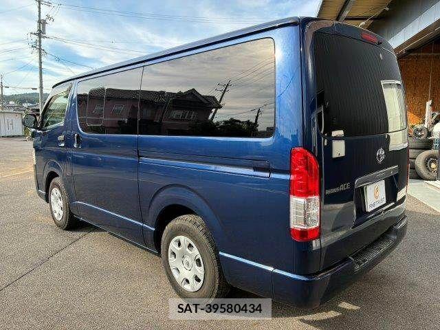 Toyota REGIUSACE VAN 2018-03 8881839-19