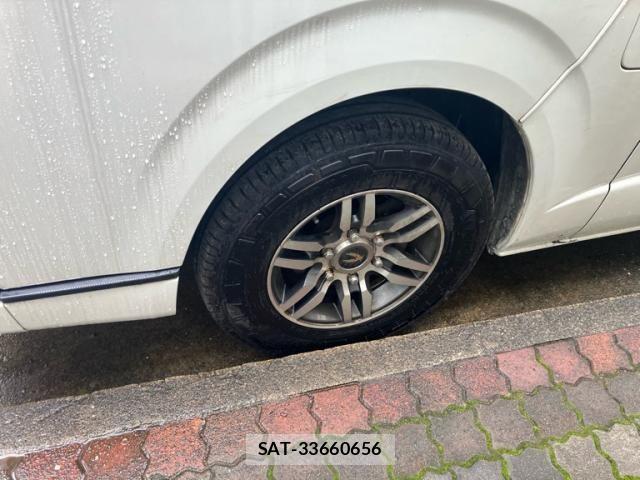 Toyota REGIUSACE VAN 2017-05 8881838-10