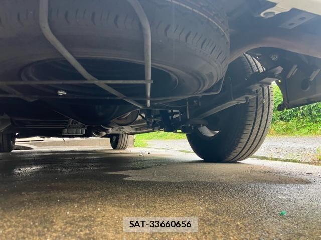 Toyota REGIUSACE VAN 2017-05 8881838-5