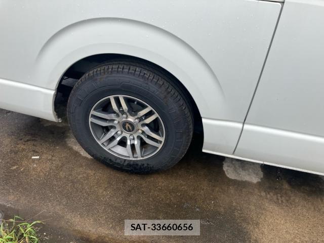 Toyota REGIUSACE VAN 2017-05 8881838-8