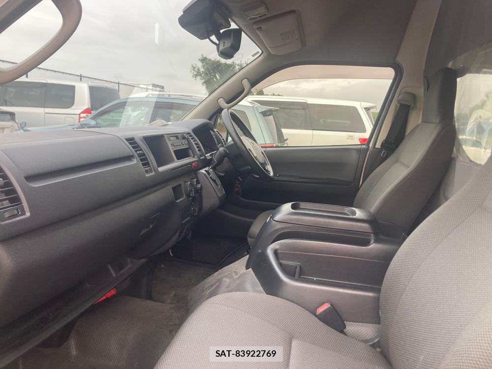 Toyota REGIUSACE VAN 2019 1325501-9