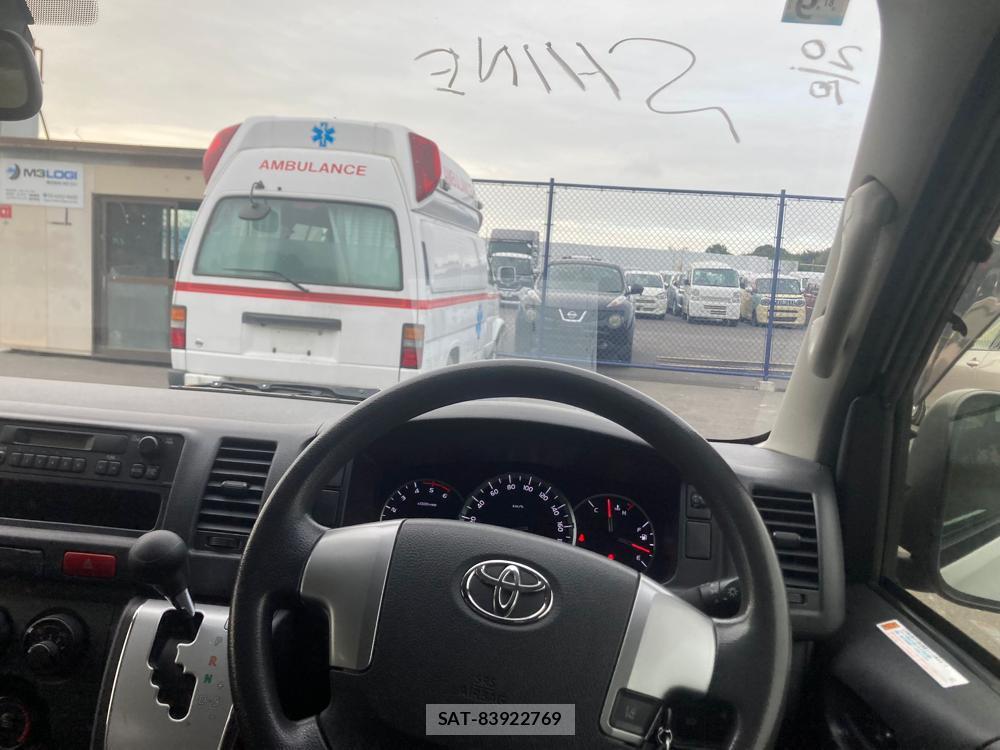 Toyota REGIUSACE VAN 2019 1325501-12