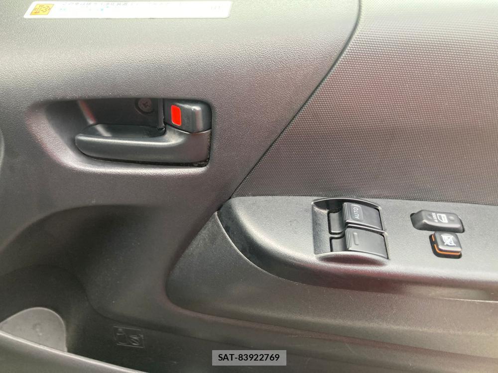 Toyota REGIUSACE VAN 2019 1325501-19