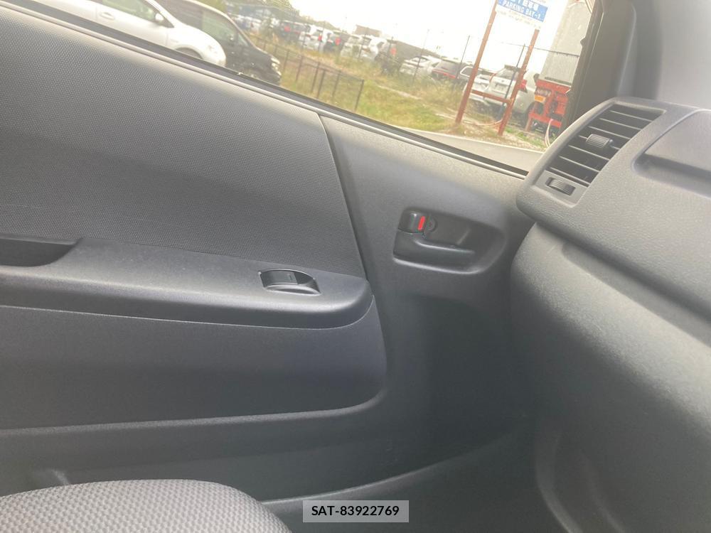 Toyota REGIUSACE VAN 2019 1325501-22