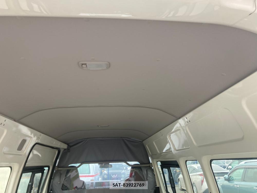 Toyota REGIUSACE VAN 2019 1325501-24