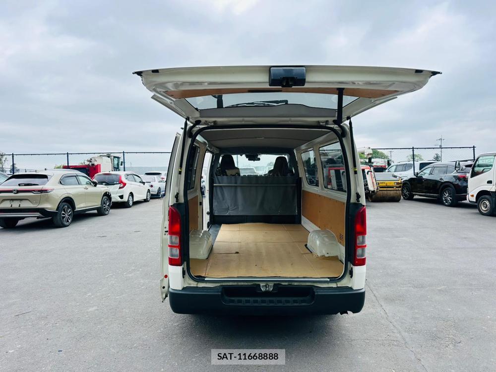 Toyota REGIUSACE VAN 2019-03 6274627-24