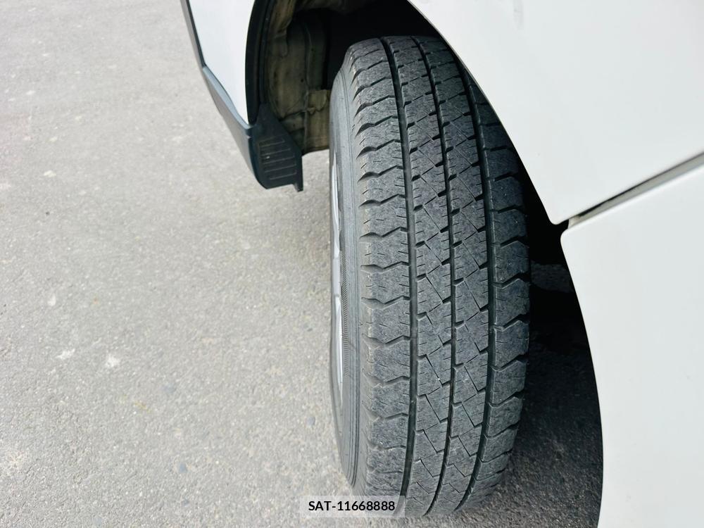 Toyota REGIUSACE VAN 2019-03 6274627-29