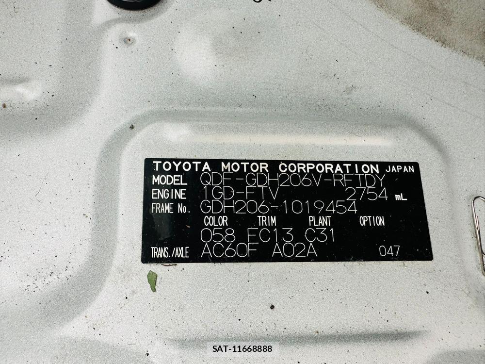 Toyota REGIUSACE VAN 2019-03 6274627-32