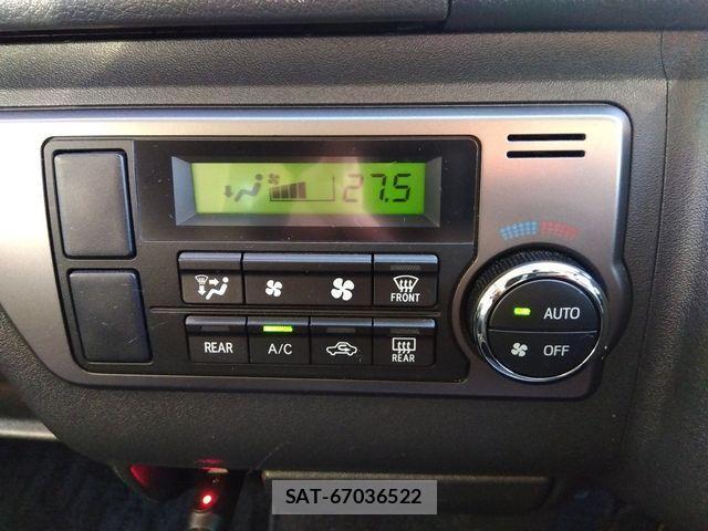 Toyota REGIUSACE VAN 2016-01 770398-13