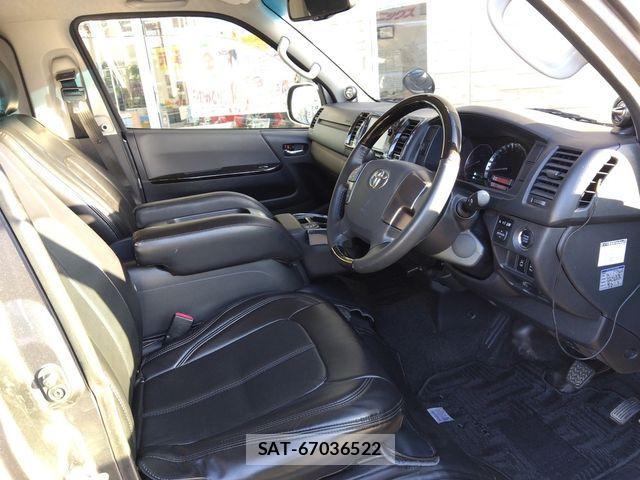 Toyota REGIUSACE VAN 2016-01 770398-5