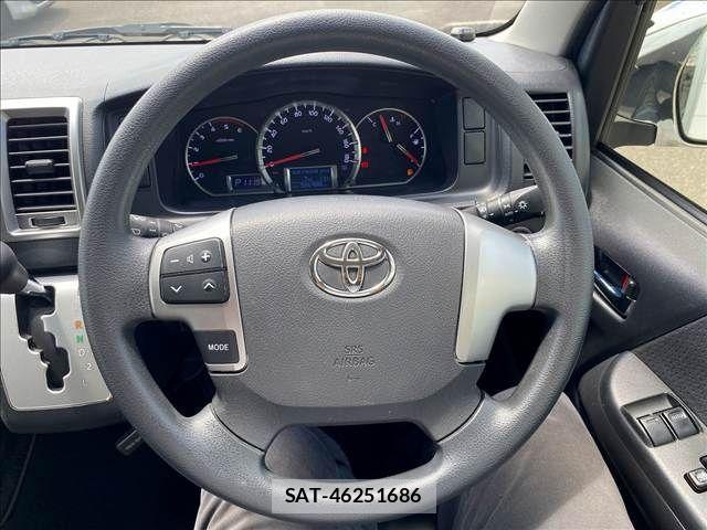 Toyota REGIUSACE VAN 2015-11 1074123-11
