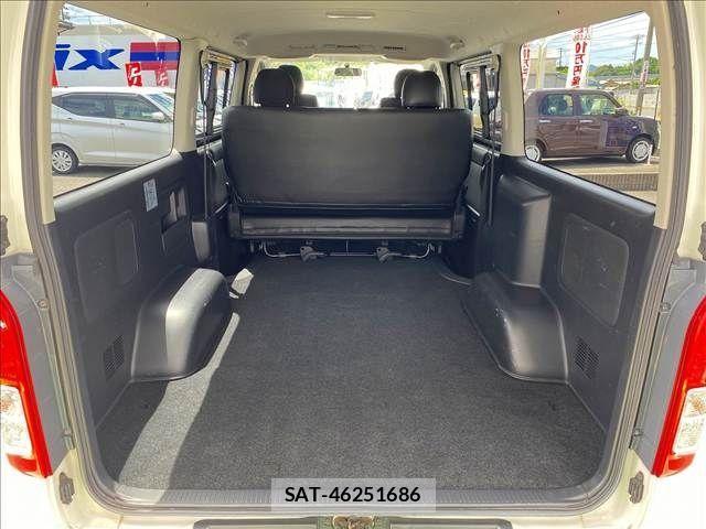 Toyota REGIUSACE VAN 2015-11 1074123-5