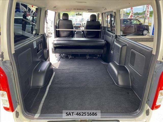 Toyota REGIUSACE VAN 2015-11 1074123-6