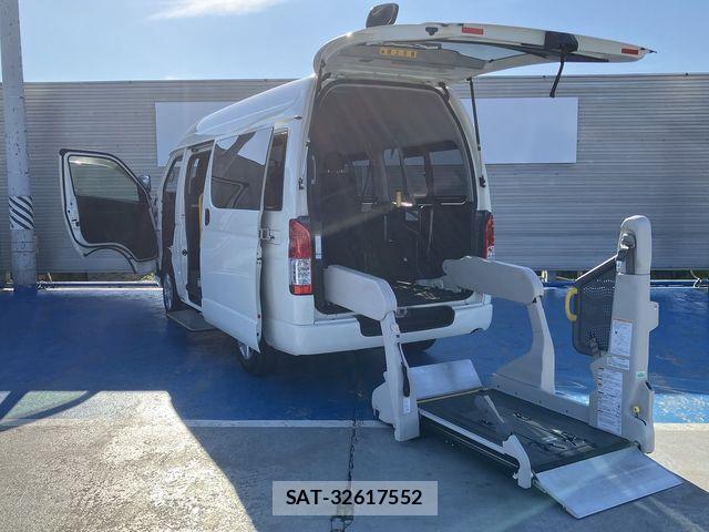 Toyota REGIUSACE VAN 2020-05 1224571-0