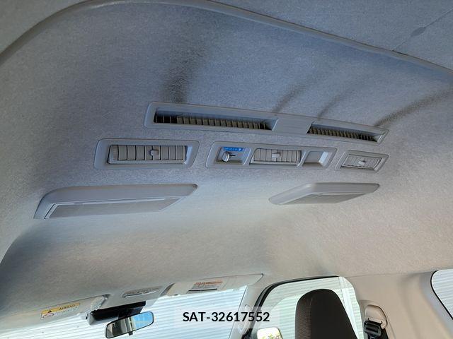 Toyota REGIUSACE VAN 2020-05 1224571-17