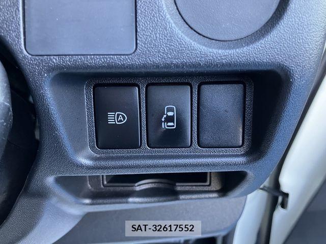 Toyota REGIUSACE VAN 2020-05 1224571-20