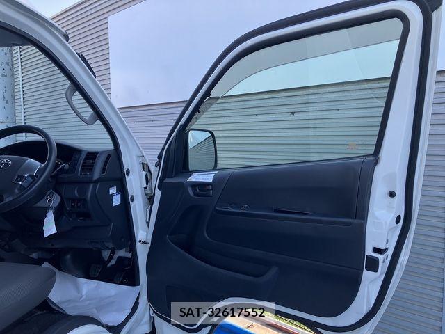 Toyota REGIUSACE VAN 2020-05 1224571-28