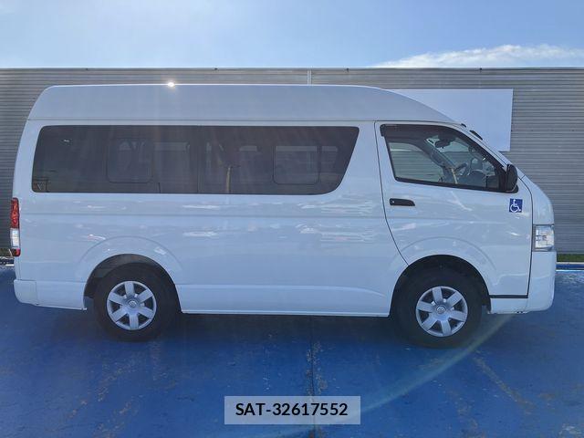 Toyota REGIUSACE VAN 2020-05 1224571-4
