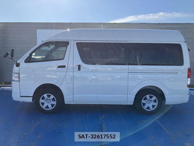 Toyota REGIUSACE VAN 2020-05 1224571-5