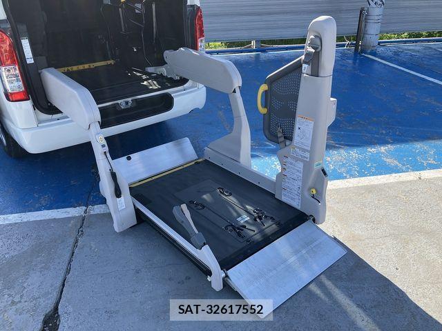 Toyota REGIUSACE VAN 2020-05 1224571-8