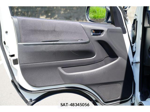 Toyota REGIUSACE VAN 2014-07 1276347-13