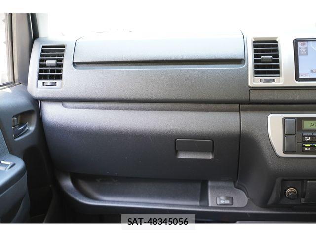 Toyota REGIUSACE VAN 2014-07 1276347-18