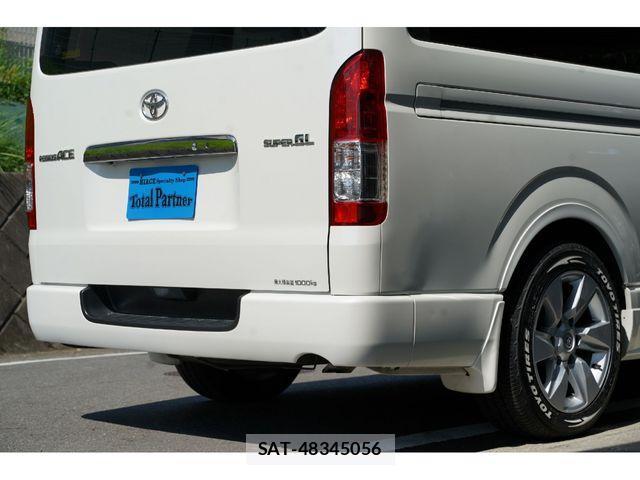 Toyota REGIUSACE VAN 2014-07 1276347-8