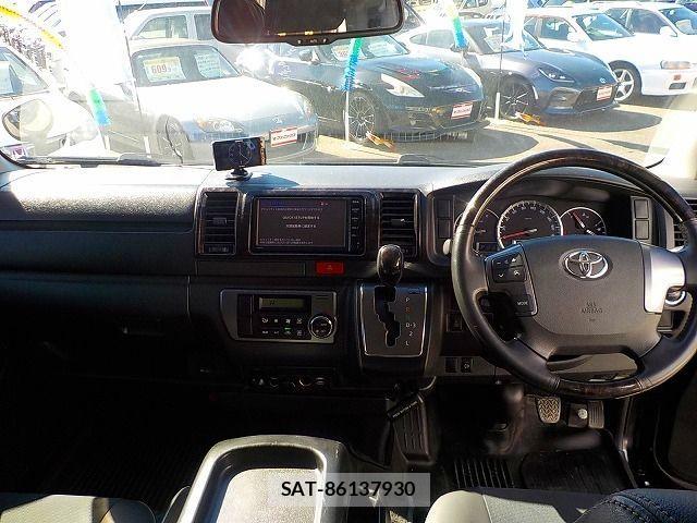 Toyota REGIUSACE VAN 2016-09 1386770-1