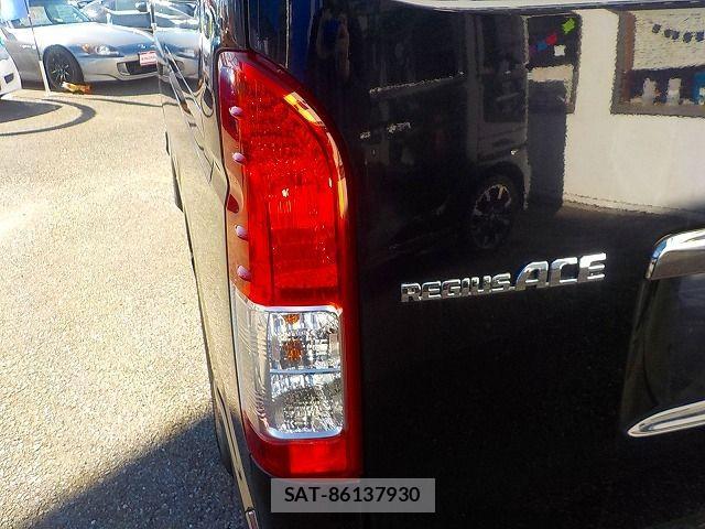 Toyota REGIUSACE VAN 2016-09 1386770-25