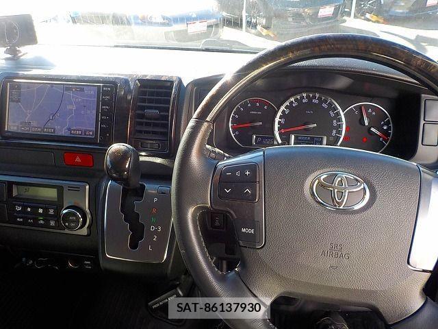 Toyota REGIUSACE VAN 2016-09 1386770-8