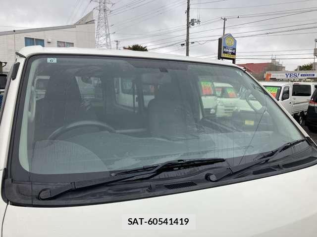 Toyota REGIUSACE VAN 2017-05 1414504-6