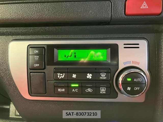 Toyota REGIUSACE VAN 2014-02 2353325-15