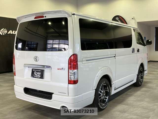 Toyota REGIUSACE VAN 2014-02 2353325-2