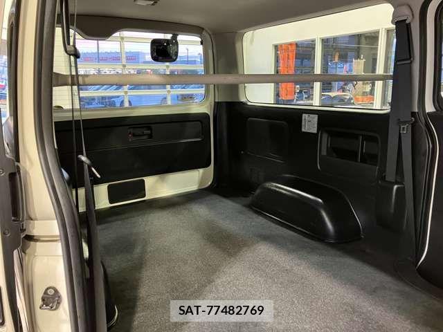 Toyota REGIUSACE VAN 2019-11 2353330-6