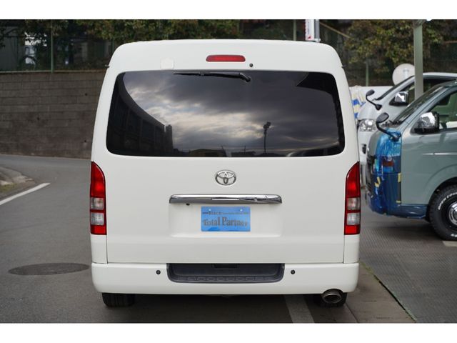 Toyota REGIUSACE VAN 2009-07 3681697-12