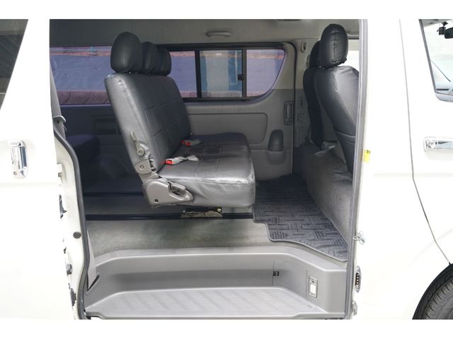 Toyota REGIUSACE VAN 2009-07 3681697-21