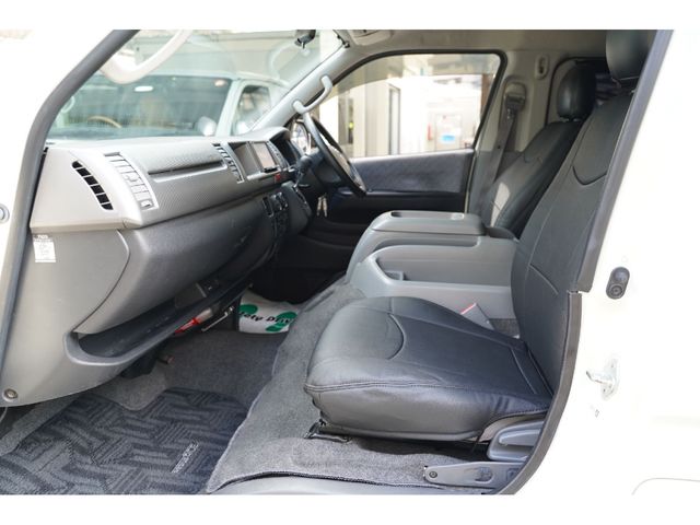 Toyota REGIUSACE VAN 2009-07 3681697-27