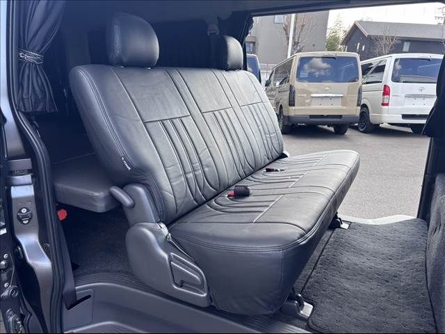 Toyota REGIUSACE VAN 2016-04 3681690-9