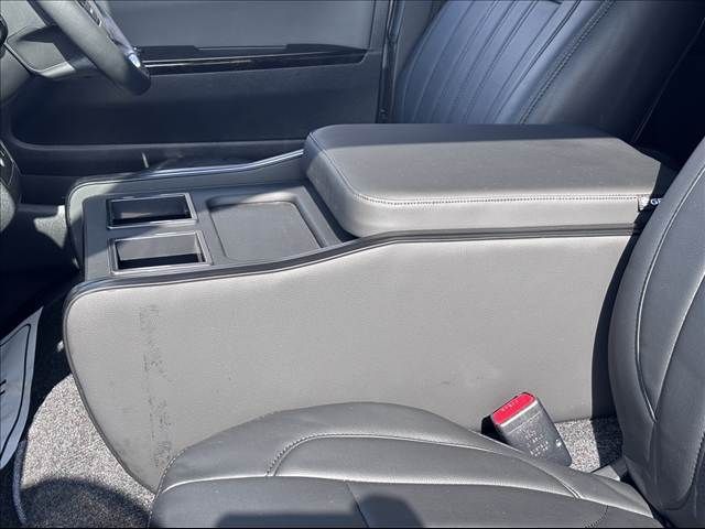 Toyota REGIUSACE VAN 2016-04 3681690-17