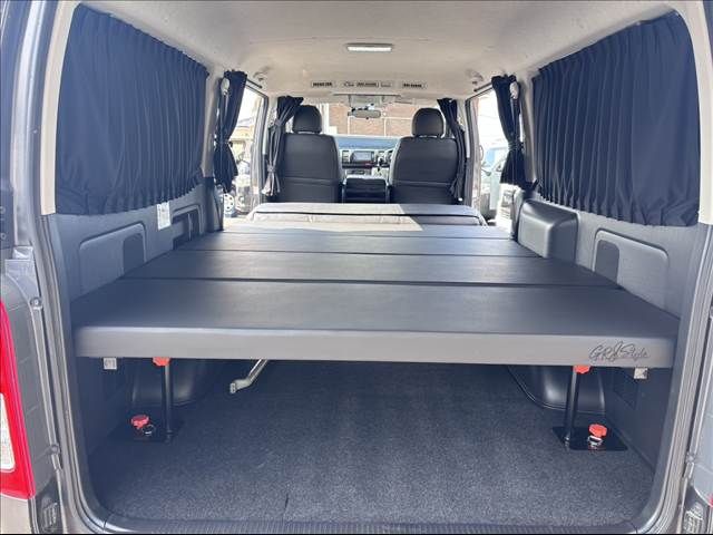 Toyota REGIUSACE VAN 2016-04 3681690-19