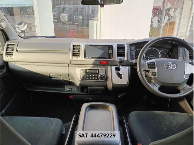 Toyota REGIUSACE VAN 2019-03 3775304-2