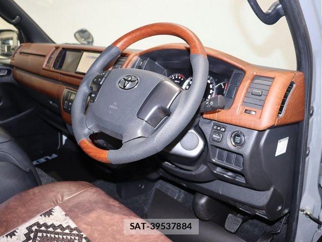 Toyota REGIUSACE VAN 2019-01 5876919-3