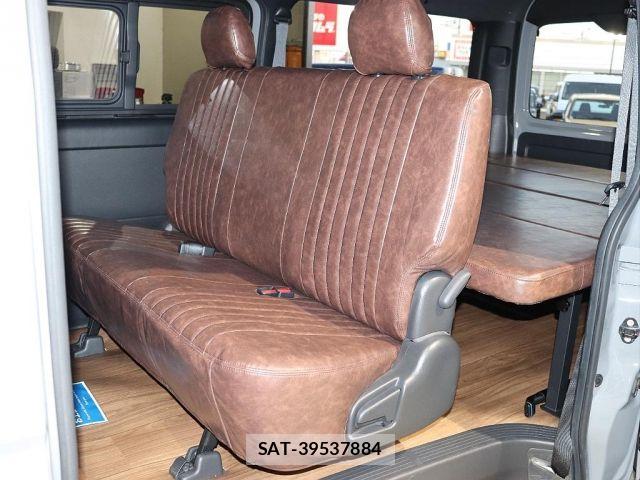 Toyota REGIUSACE VAN 2019-01 5876919-8