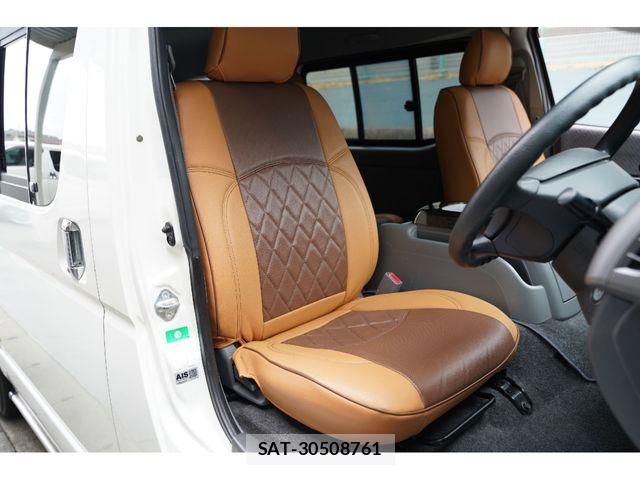 Toyota REGIUSACE VAN 2009-02 6017066-24