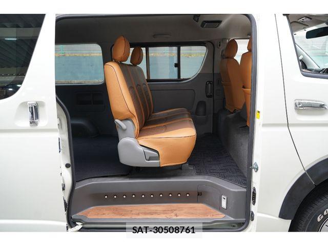 Toyota REGIUSACE VAN 2009-02 6017066-25